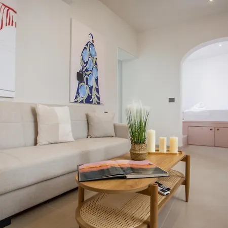 Elysian * Rhodes City